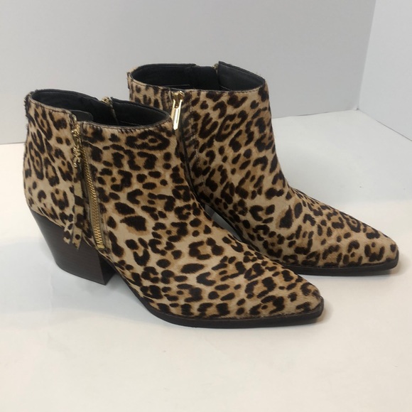 Sam Edelman Shoes - Sam Edelman leopard print booties 🐆